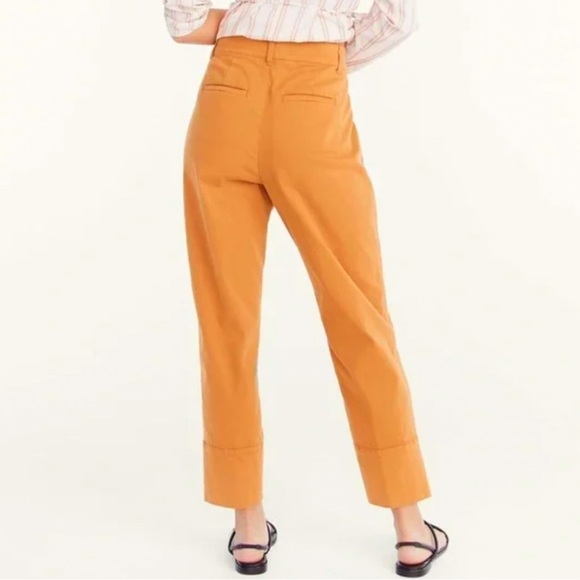J. Crew | Pleated Cropped Straight Chino Pant in
Burnt Caramel Size 8 - Picture 8 of 9